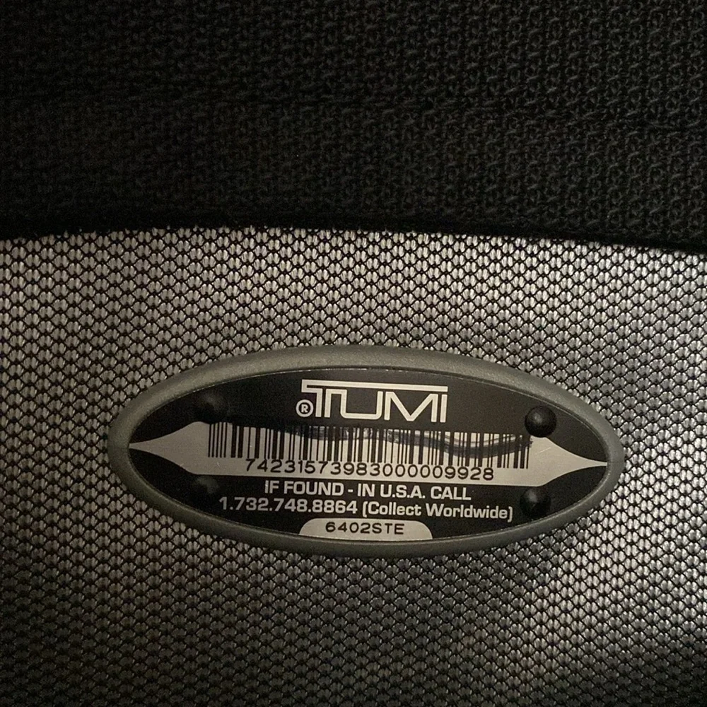 Tumi shoulder strap